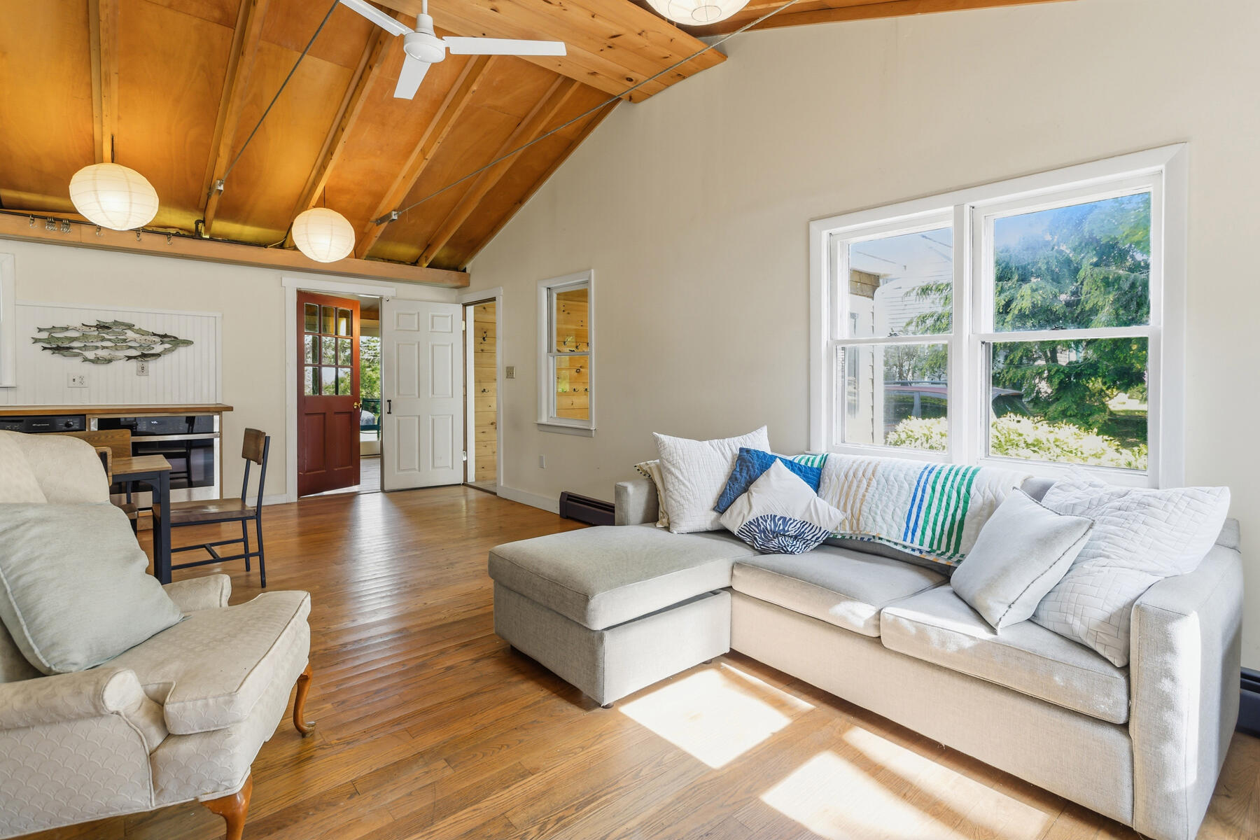 57 Old Main Road Falmouth MA 02556