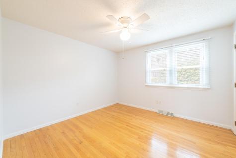 12 Quail Hollow Circle Sandwich MA 02563