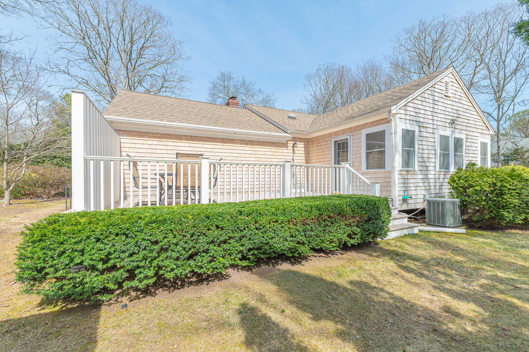 12 Quail Hollow Circle Sandwich MA 02563