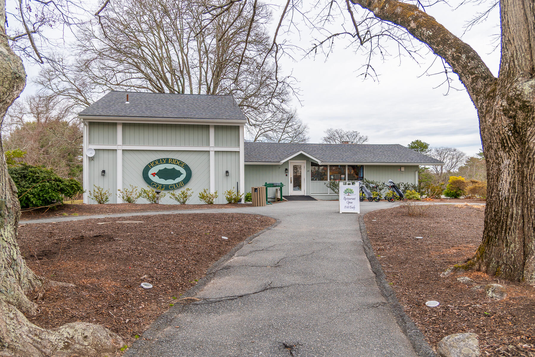 12 Quail Hollow Circle Sandwich MA 02563