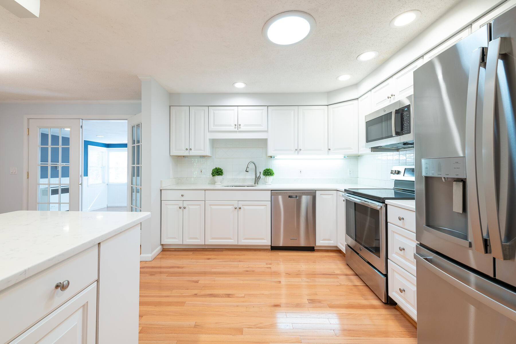 12 Quail Hollow Circle Sandwich MA 02563