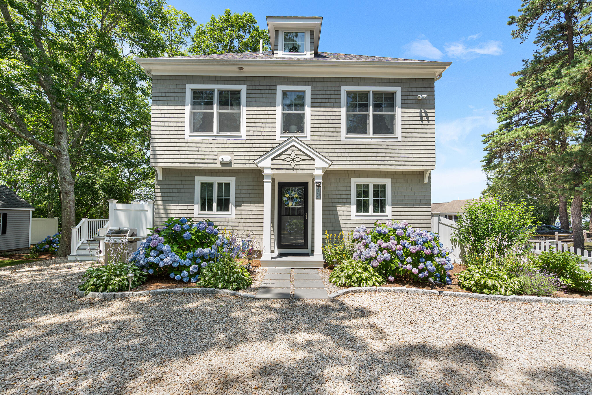 10 Stanley Road Mashpee MA 02649