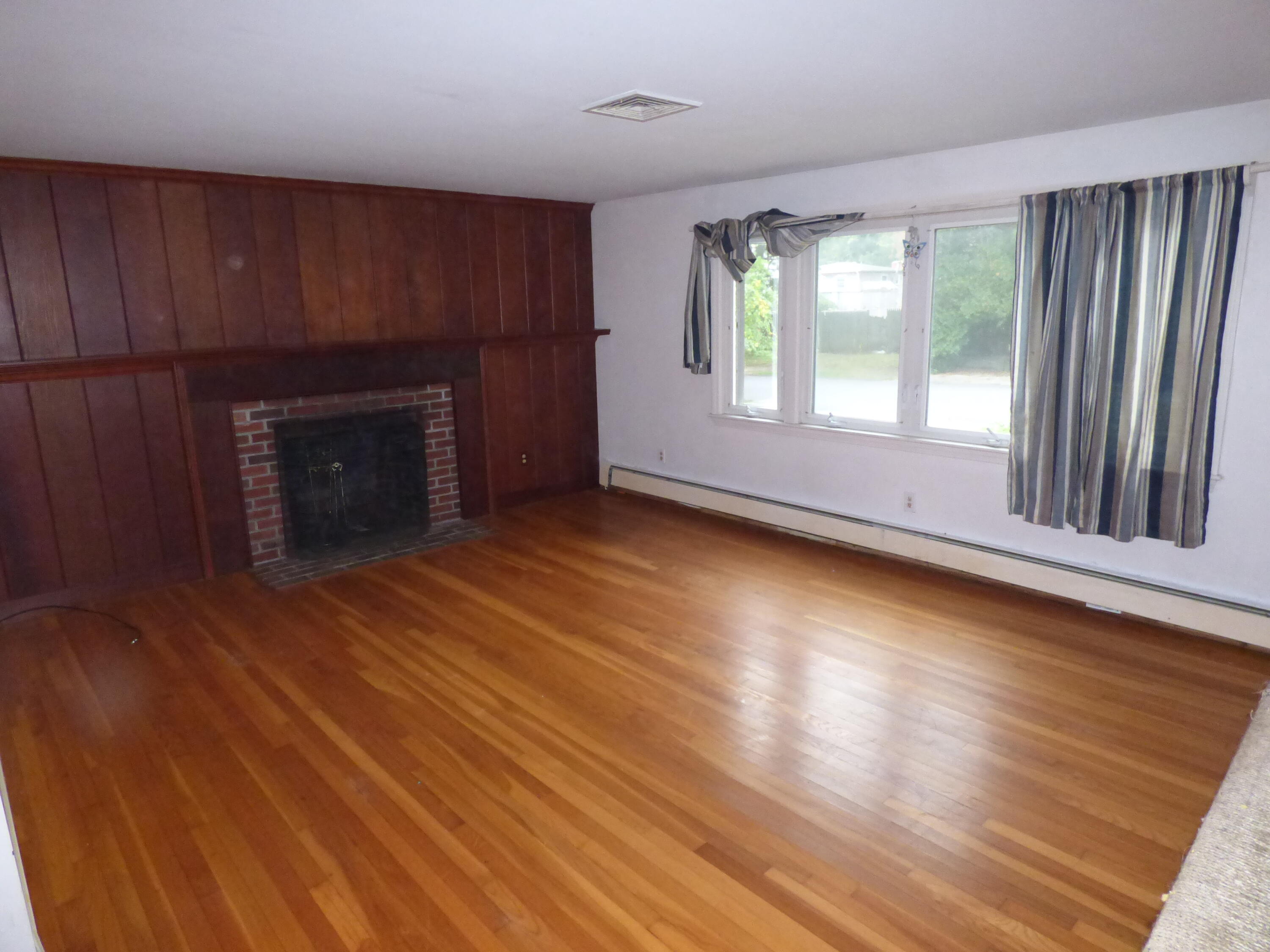20 Kent Lane Hyannis MA 02601