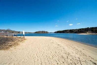72 Woodside Drive East Falmouth MA 02536