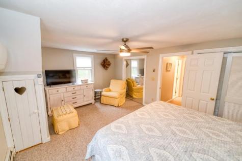 8 Spinnaker Street Sandwich MA 02563