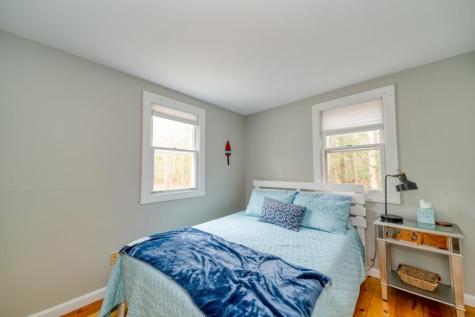 8 Spinnaker Street Sandwich MA 02563