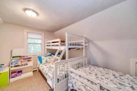 8 Spinnaker Street Sandwich MA 02563