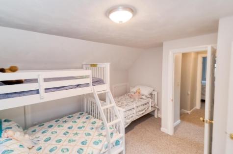 8 Spinnaker Street Sandwich MA 02563