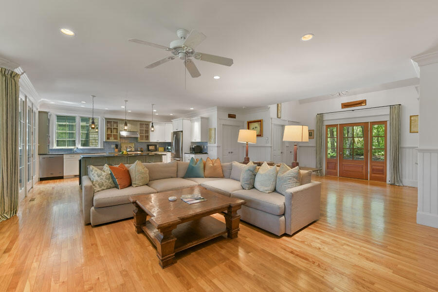 14 Indian Trail Osterville MA 02655