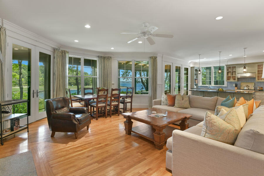 14 Indian Trail Osterville MA 02655