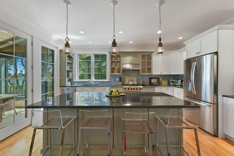 14 Indian Trail Osterville MA 02655