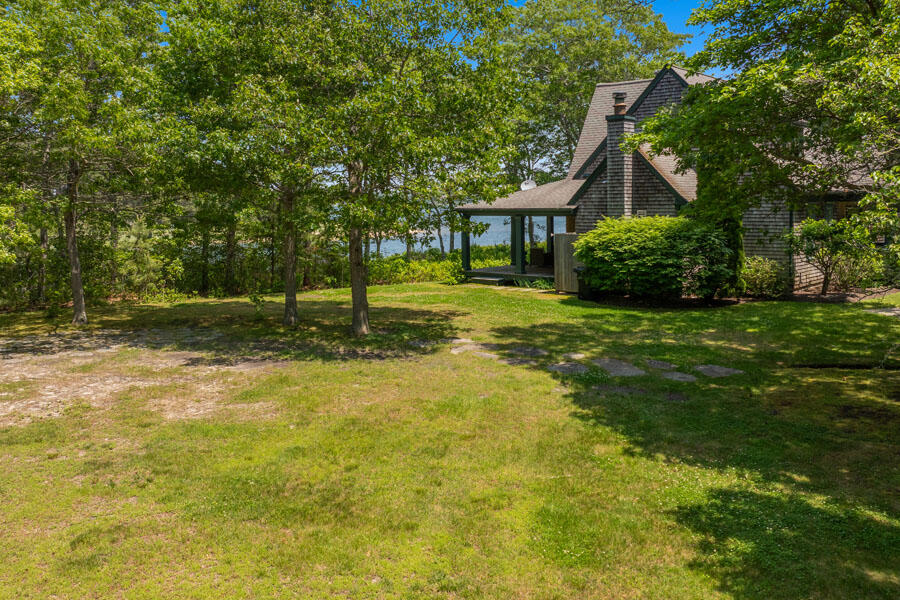 14 Indian Trail Osterville MA 02655