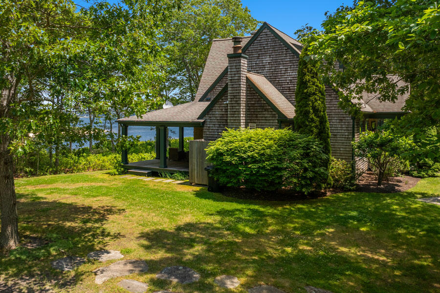 14 Indian Trail Osterville MA 02655