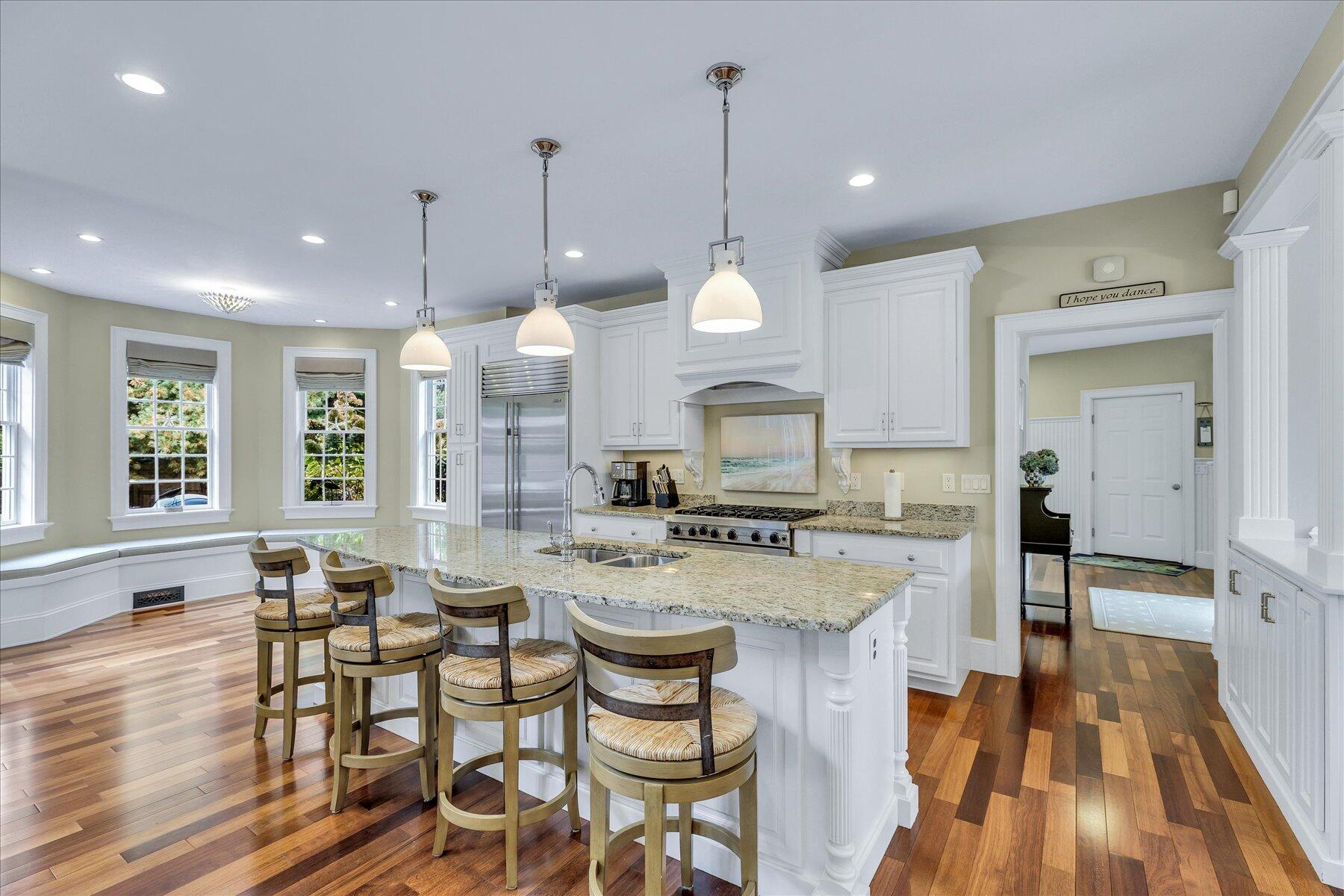 11 Teal Circle Mashpee MA 02649