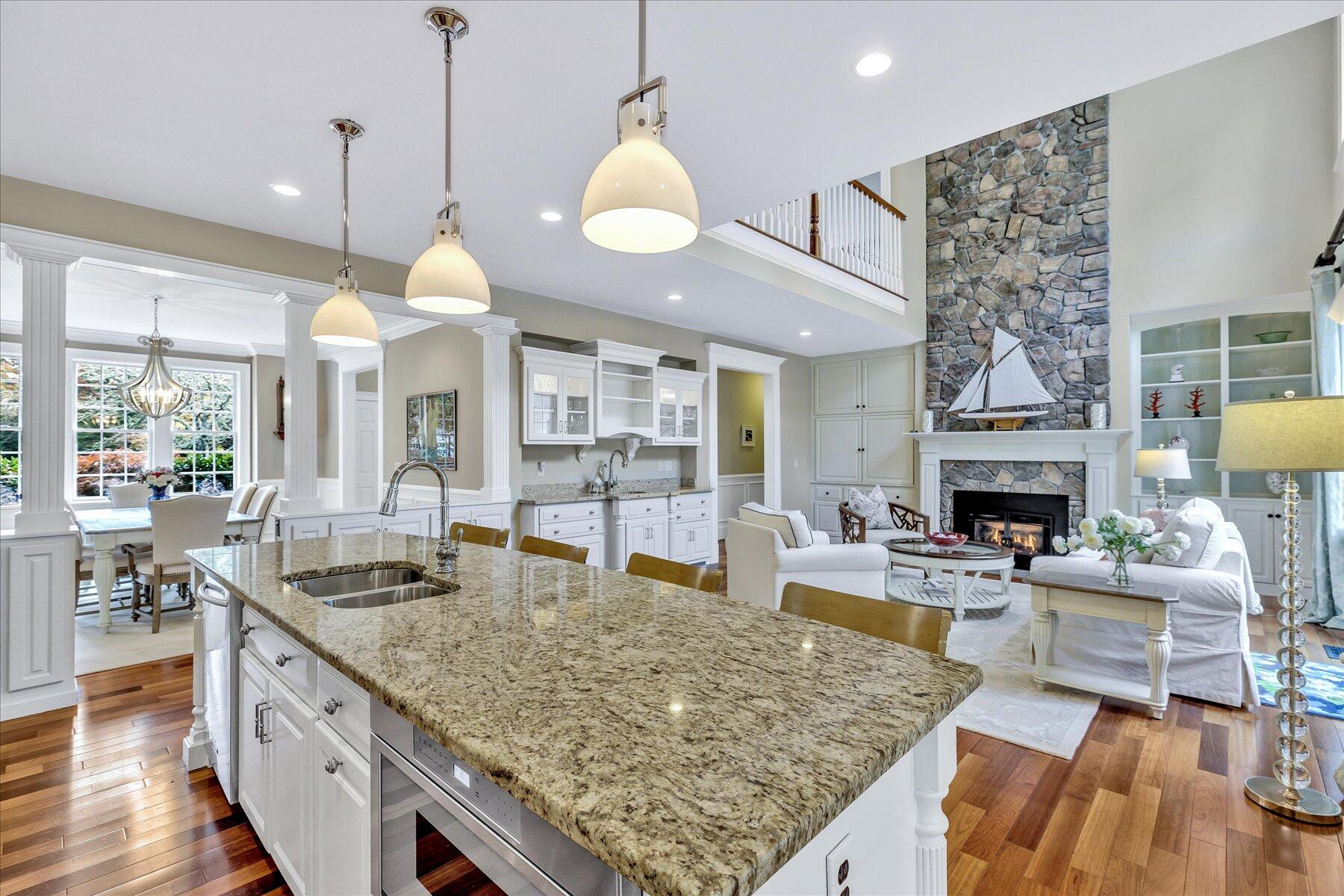 11 Teal Circle Mashpee MA 02649