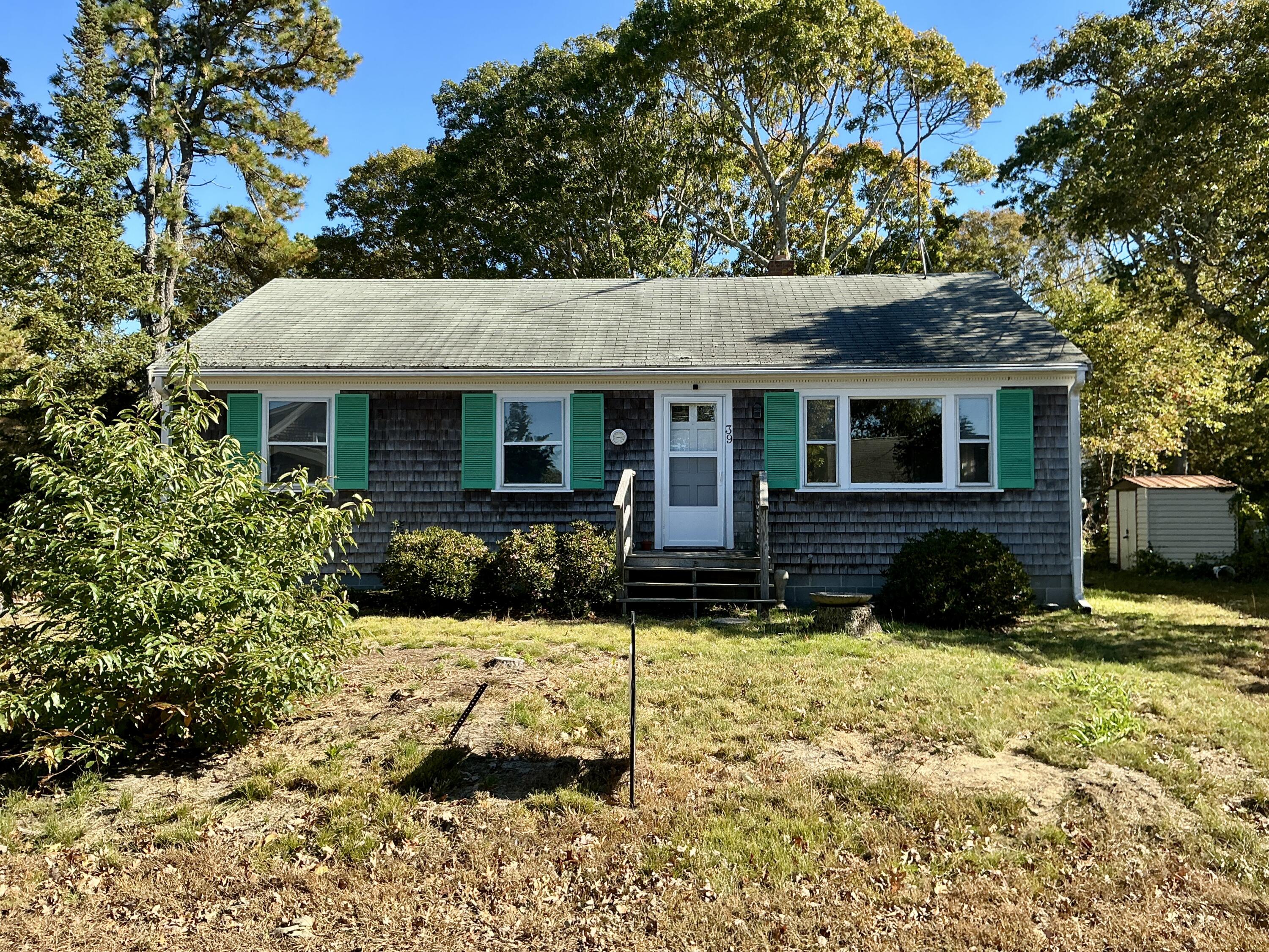 39 Bayview Road Mashpee MA 02649