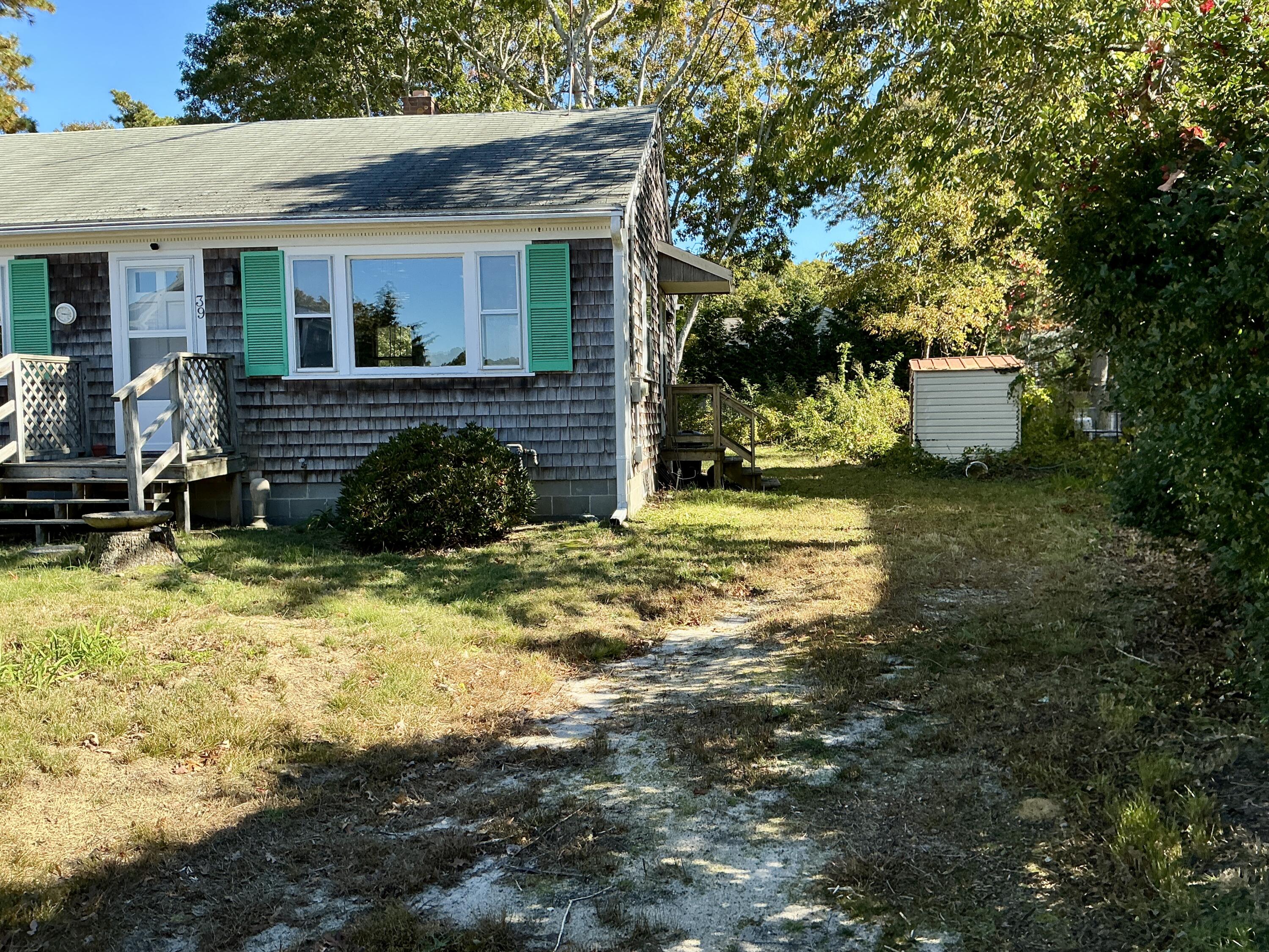 39 Bayview Road Mashpee MA 02649