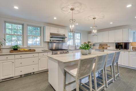 46 Pleasant Street South Yarmouth MA 02664
