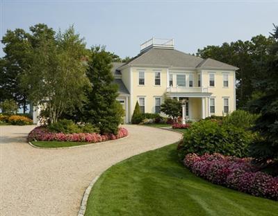 Cotuit MA 02635