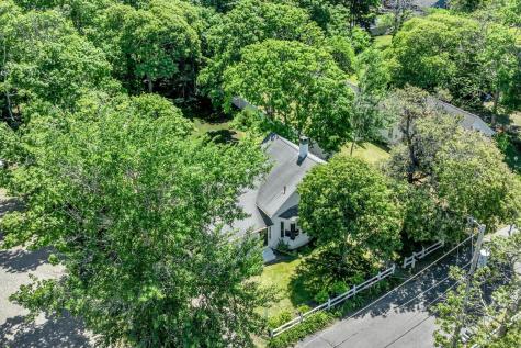 13 Silver Street Harwich MA 02671