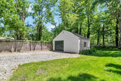 13 Silver Street Harwich MA 02671