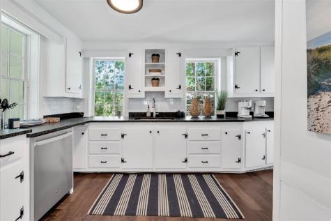 13 Silver Street Harwich MA 02671