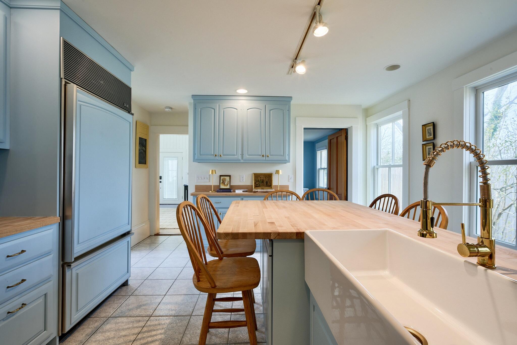 190 Belmont Road Harwich MA 02671