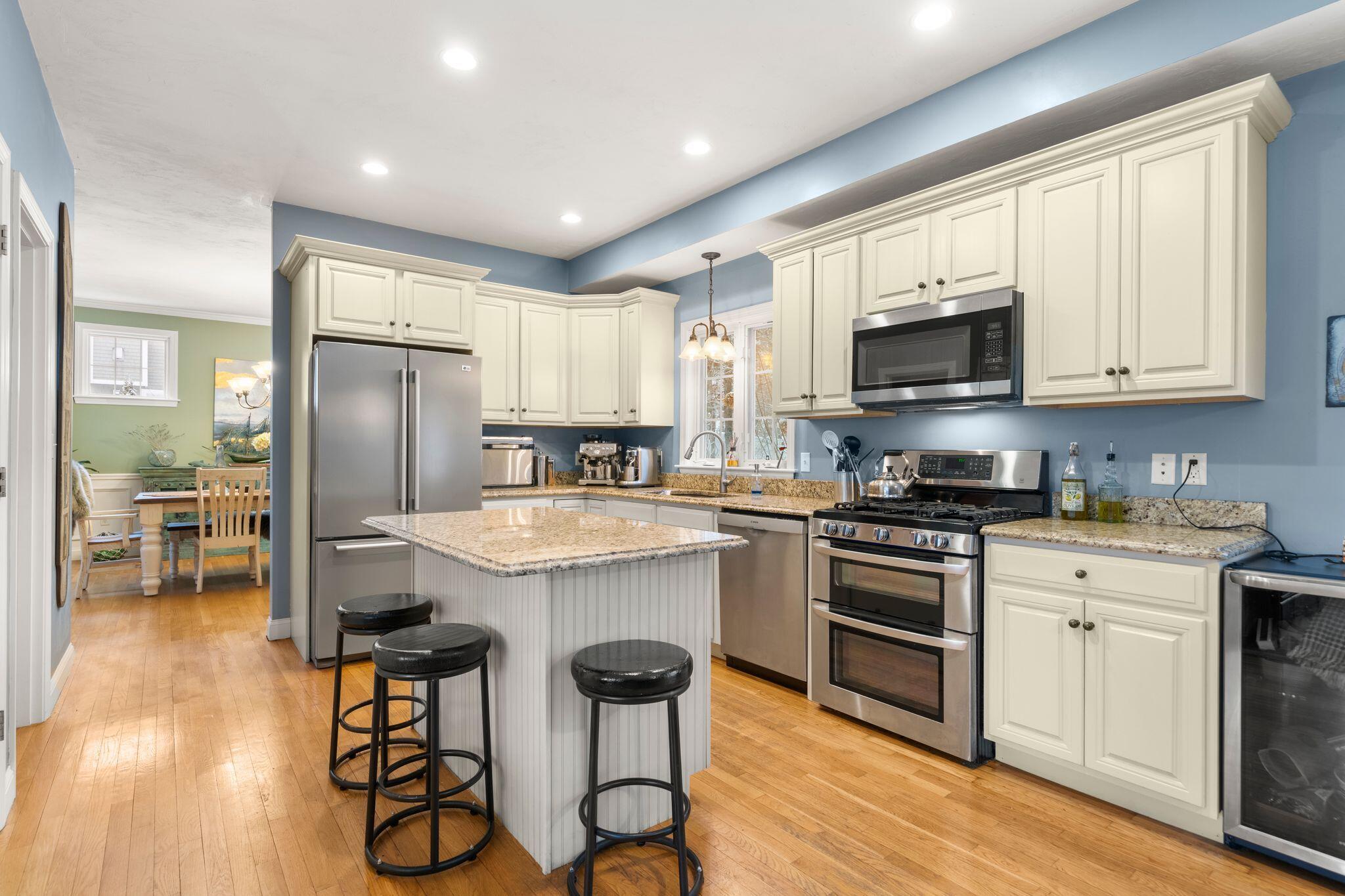 8 Jillian Drive Bourne MA 02532