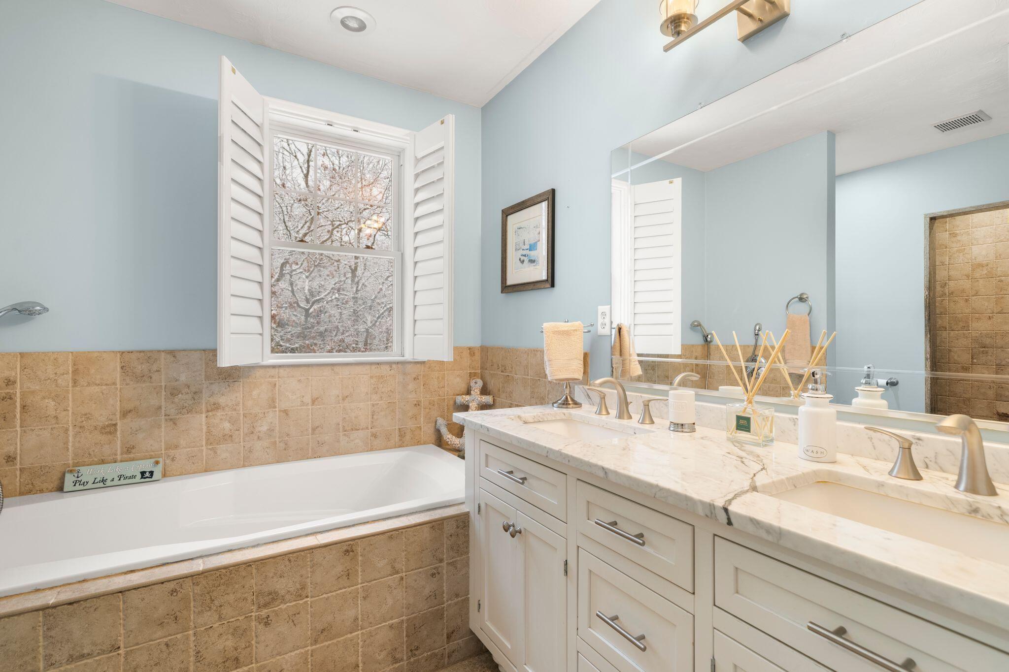 8 Jillian Drive Bourne MA 02532