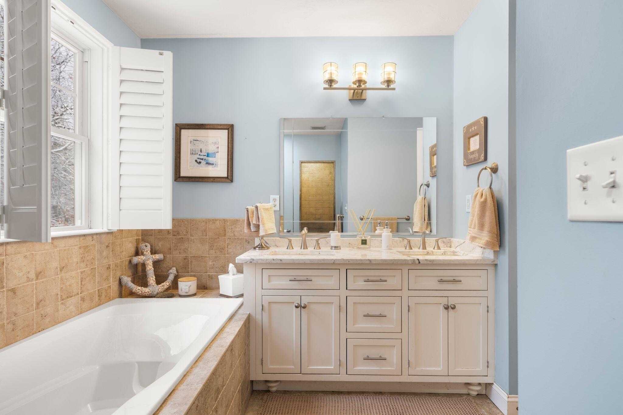 8 Jillian Drive Bourne MA 02532