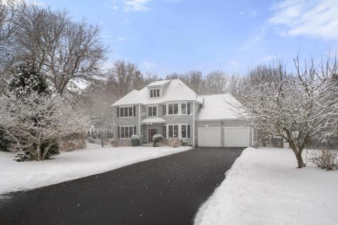 8 Jillian Drive Bourne MA 02532
