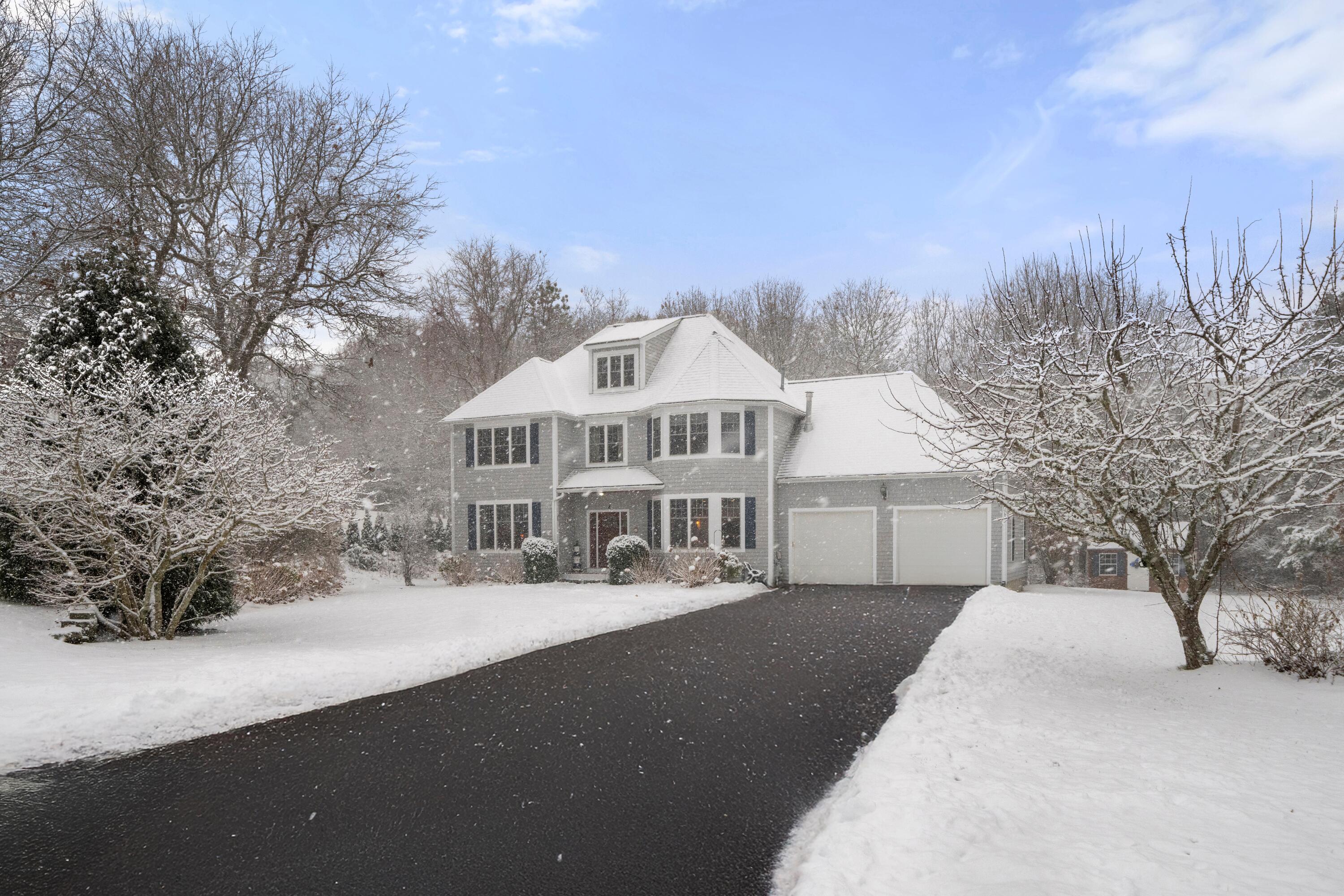 8 Jillian Drive Bourne MA 02532