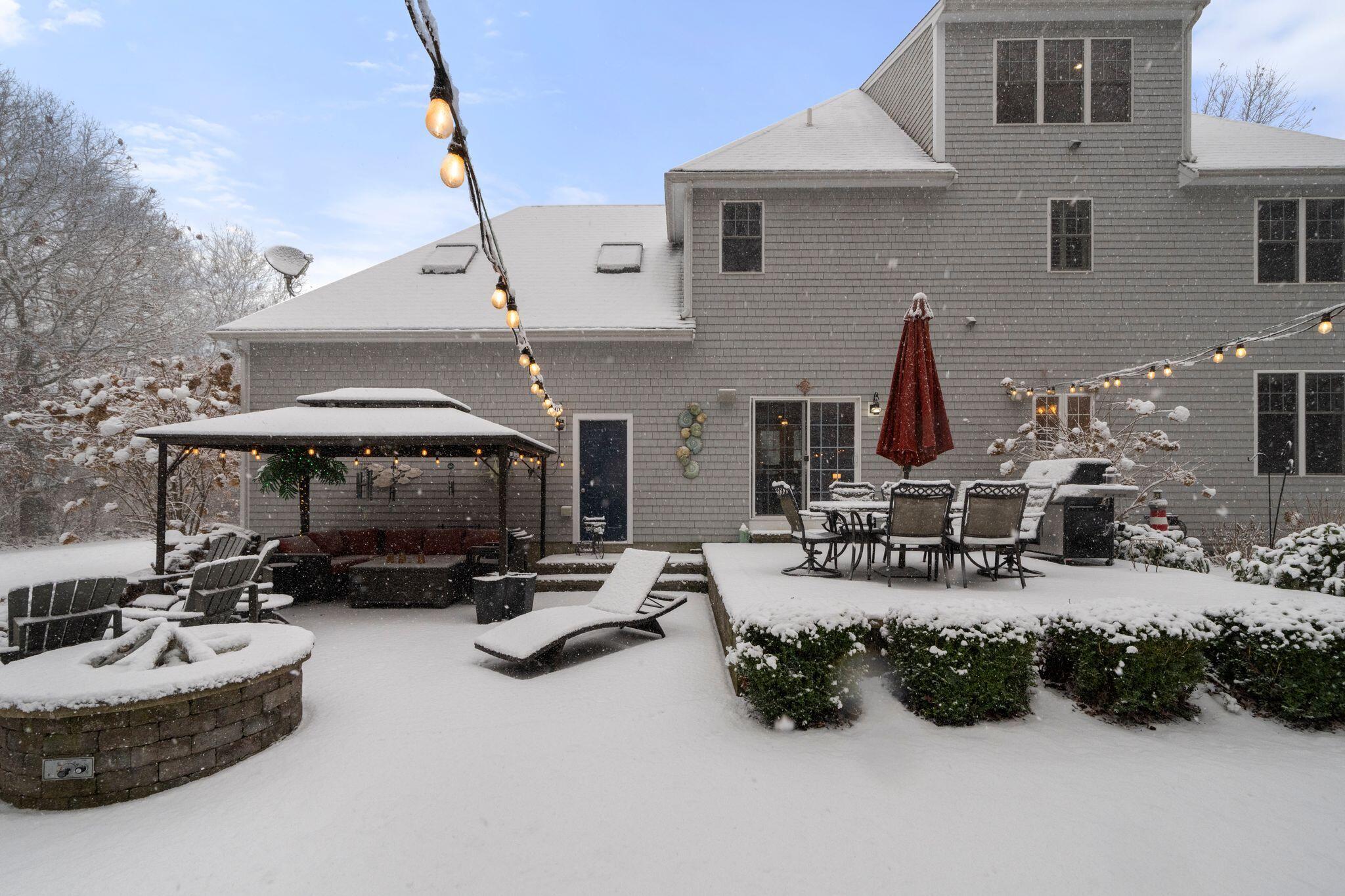 8 Jillian Drive Bourne MA 02532