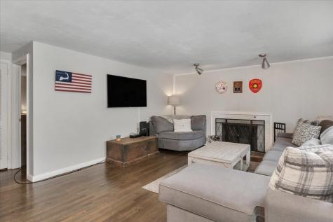 83 Bristol Avenue Hyannis MA 02601