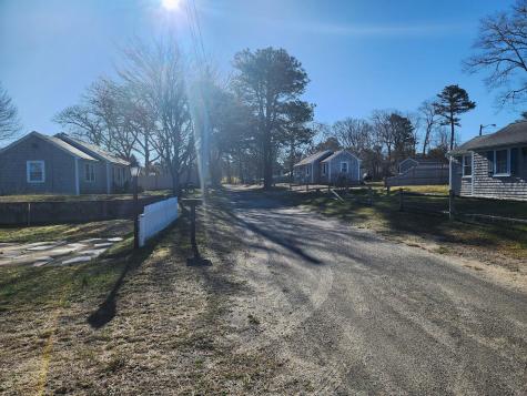 16 Whortleberry Lane Dennis MA 02639
