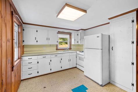 82 Edgewater Drive East Falmouth MA 02536