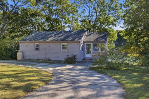 82 Edgewater Drive East Falmouth MA 02536