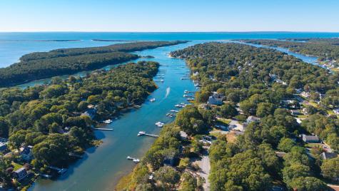 82 Edgewater Drive East Falmouth MA 02536