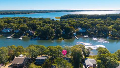 82 Edgewater Drive East Falmouth MA 02536
