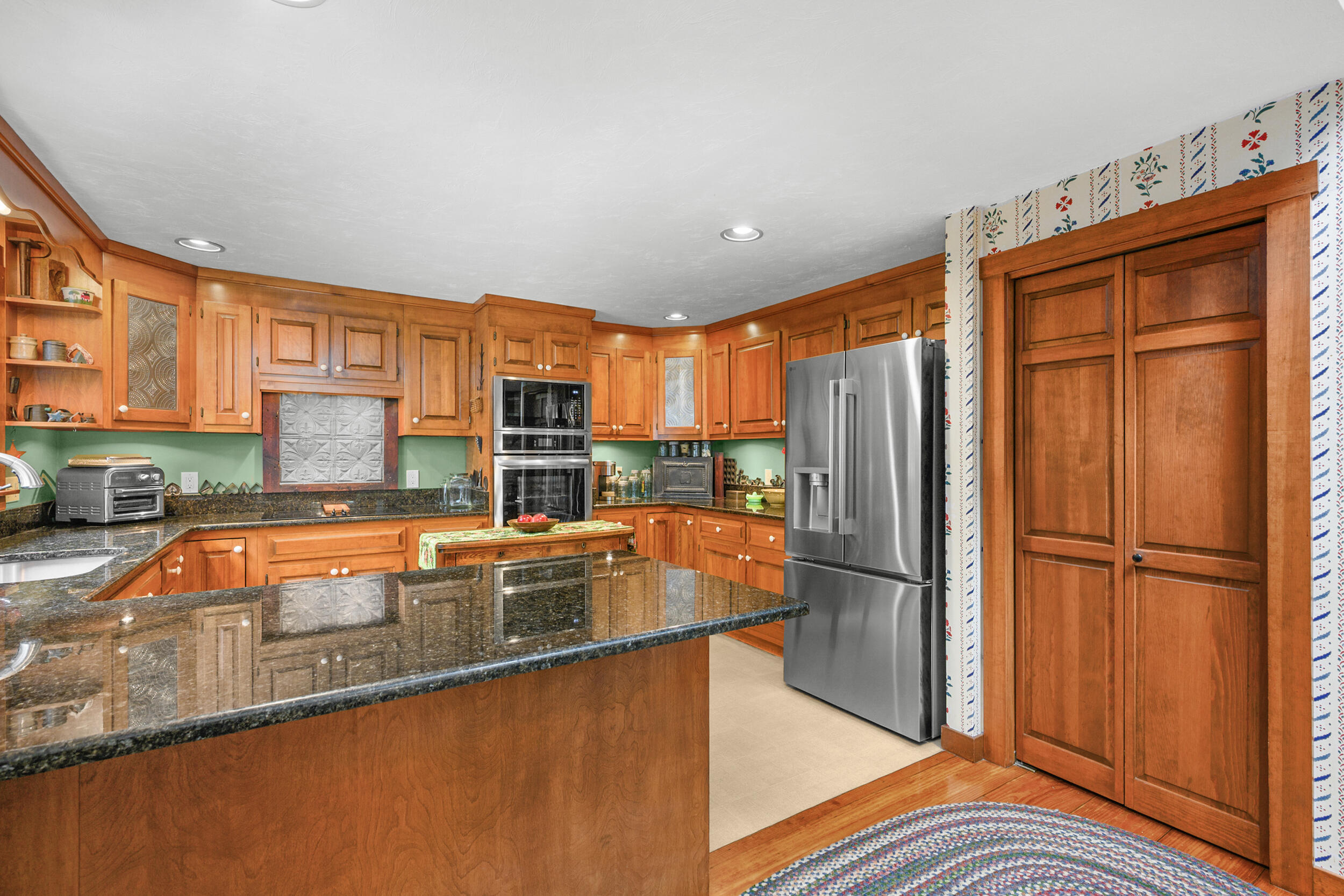 8 Crestview Dr Extension East Sandwich MA 02537