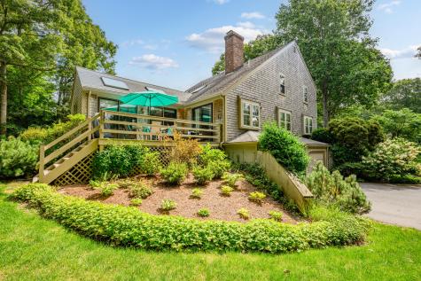 8 Crestview Dr Extension East Sandwich MA 02537
