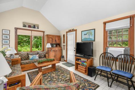 8 Crestview Dr Extension East Sandwich MA 02537