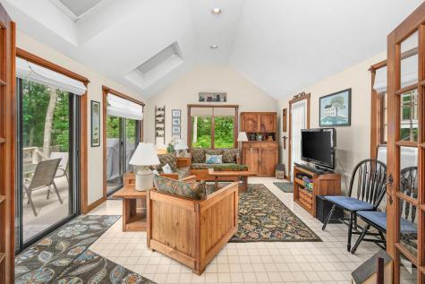 8 Crestview Dr Extension East Sandwich MA 02537