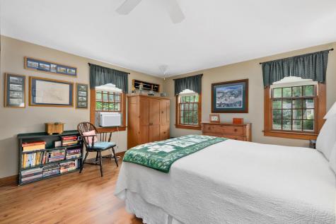 8 Crestview Dr Extension East Sandwich MA 02537