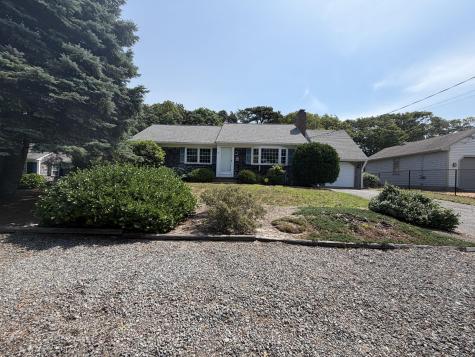 96 Pawkannawkut Drive MA 02664