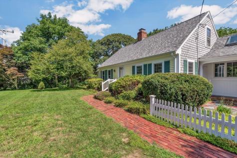 18 Quivet Drive Dennis MA 02638