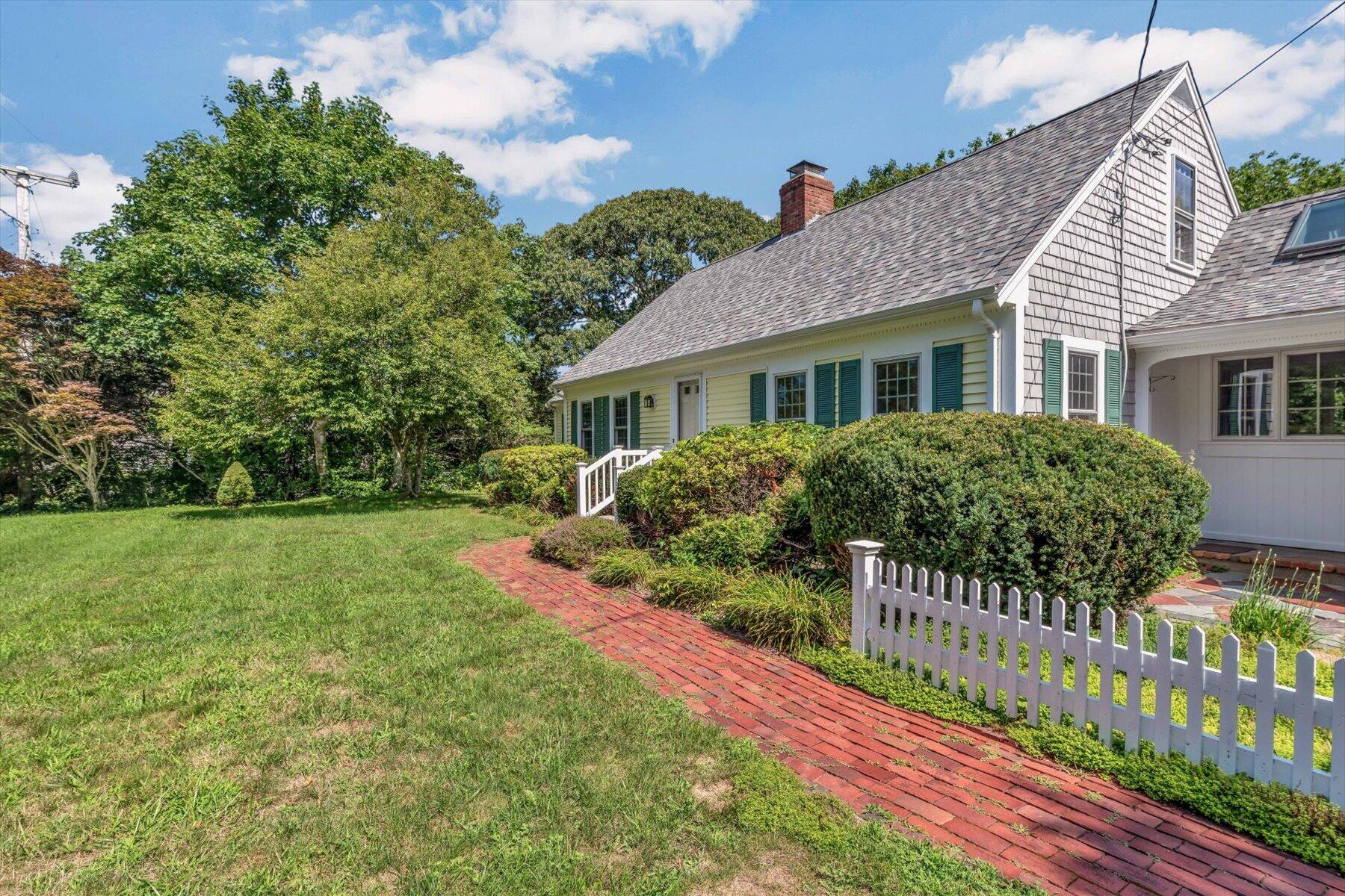 18 Quivet Drive Dennis MA 02638