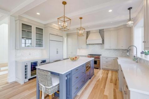 14 Pond View Lane Chatham MA 02633