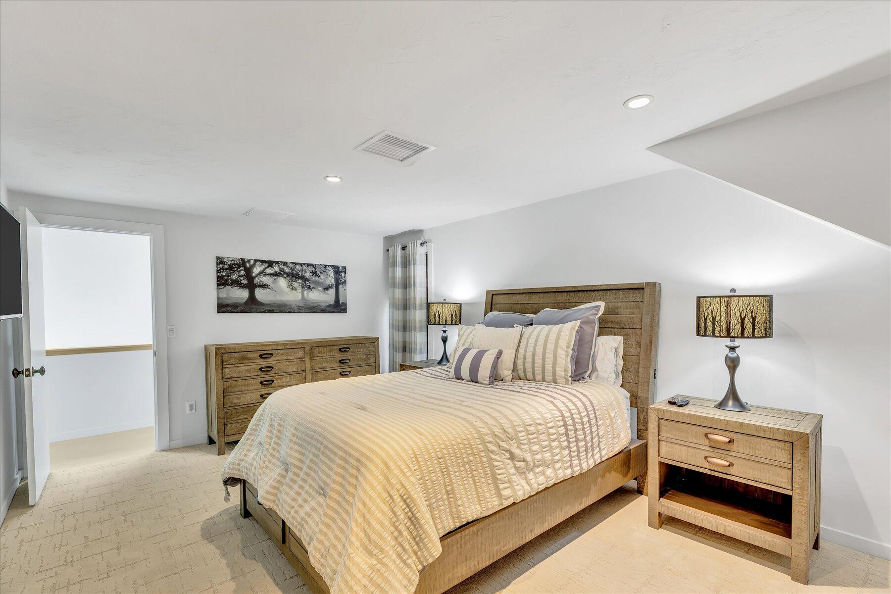 50 Topping Lift Mashpee MA 02649