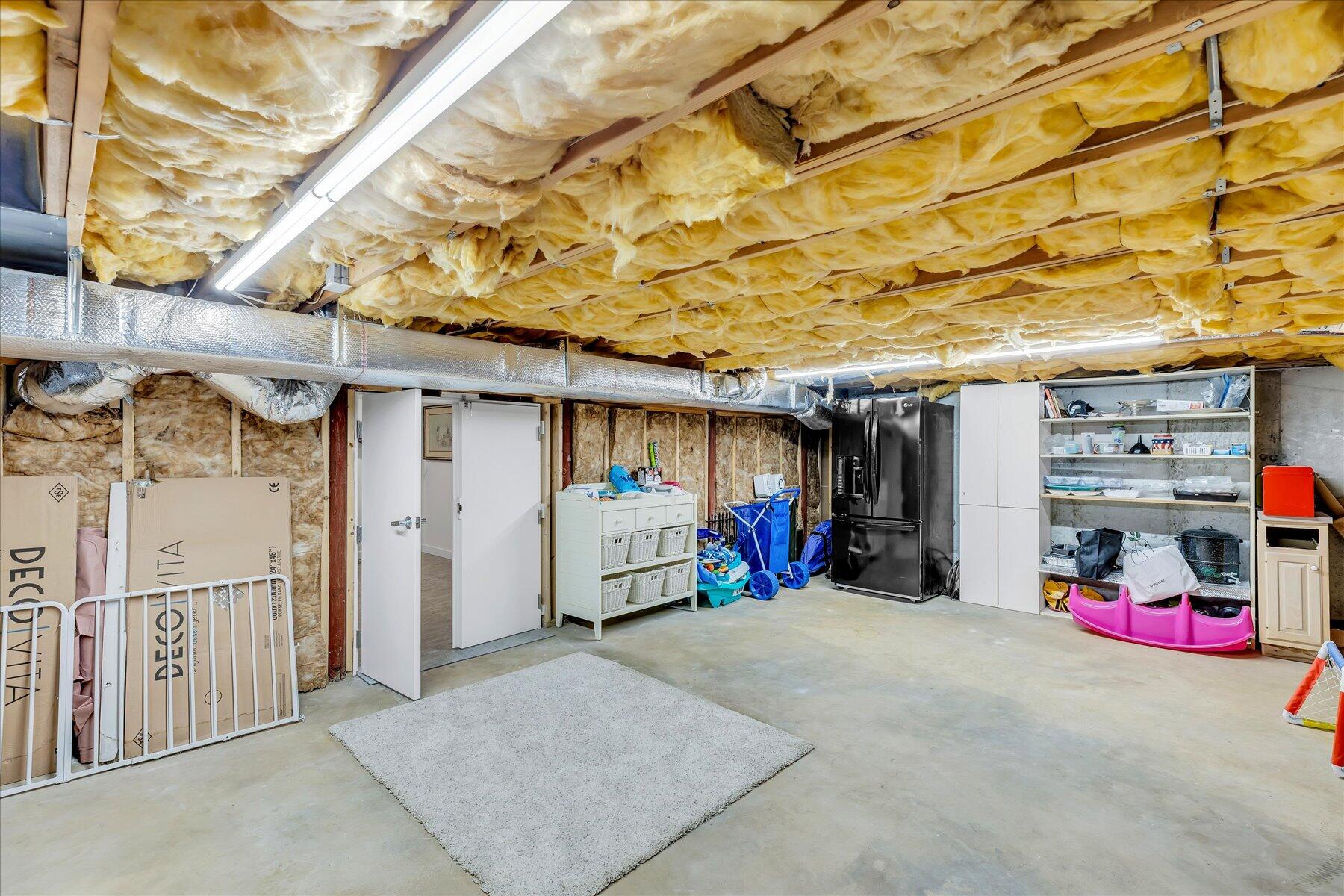 50 Topping Lift Mashpee MA 02649